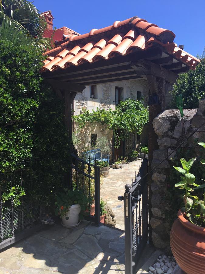 Posada Soano Εξωτερικό φωτογραφία